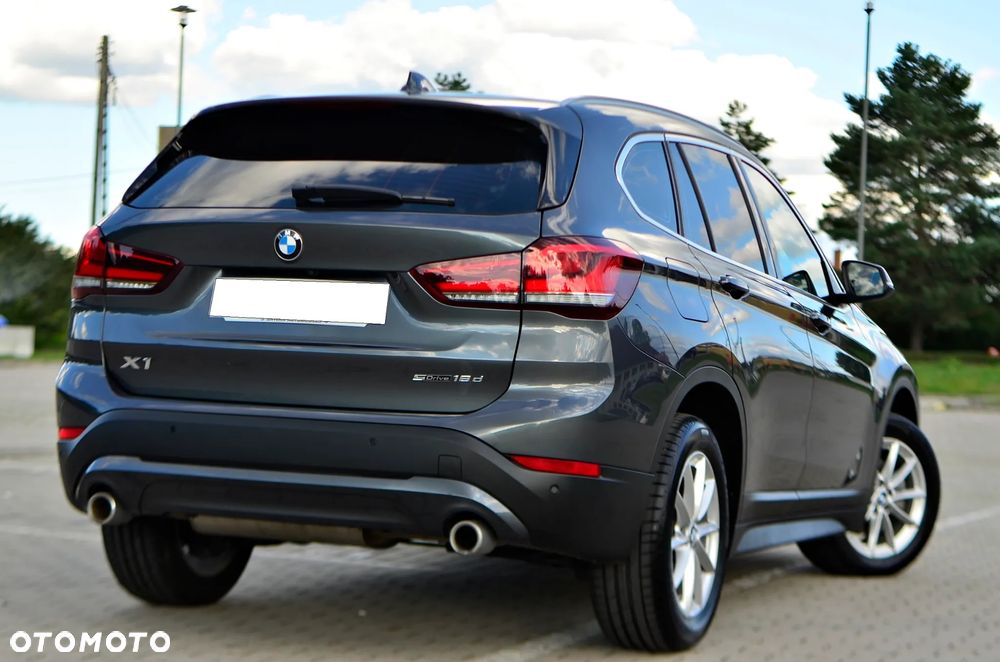 BMW X1 sDrive18d Business Edition - 9