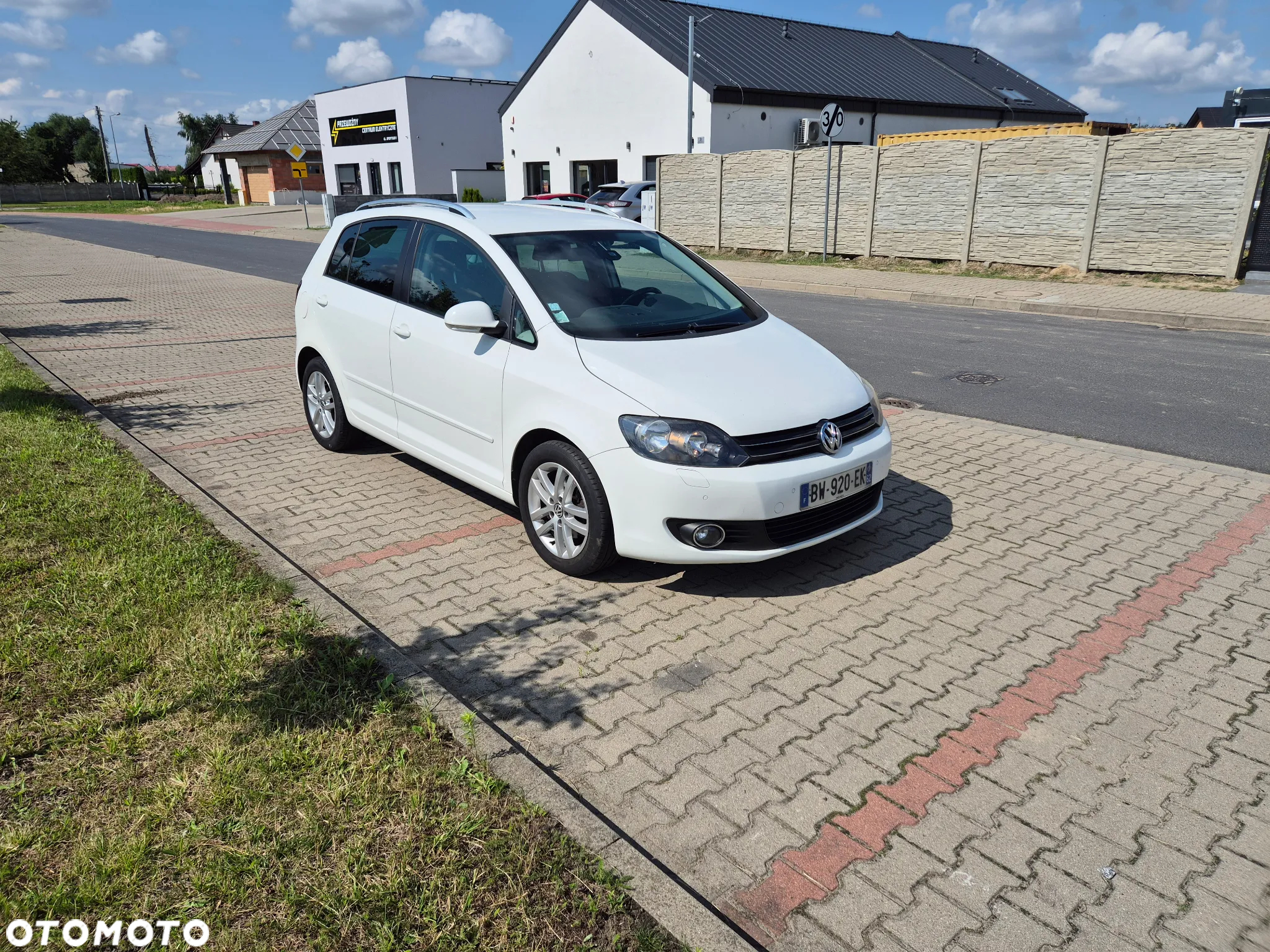 Volkswagen Golf Plus 1.6 TDI Comfortline - 13