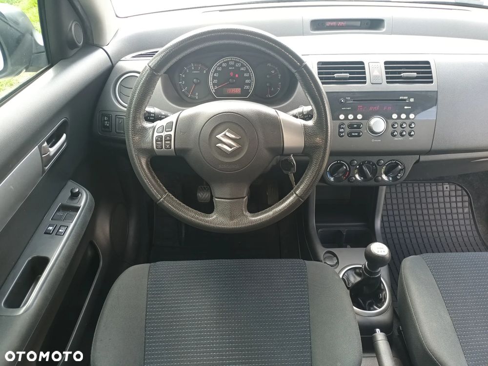 Suzuki Swift 1.3 GLX / Comfort - 10