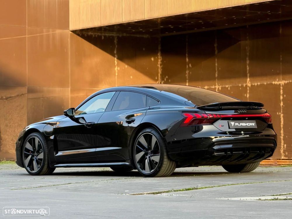 Audi e-tron GT quattro - 17