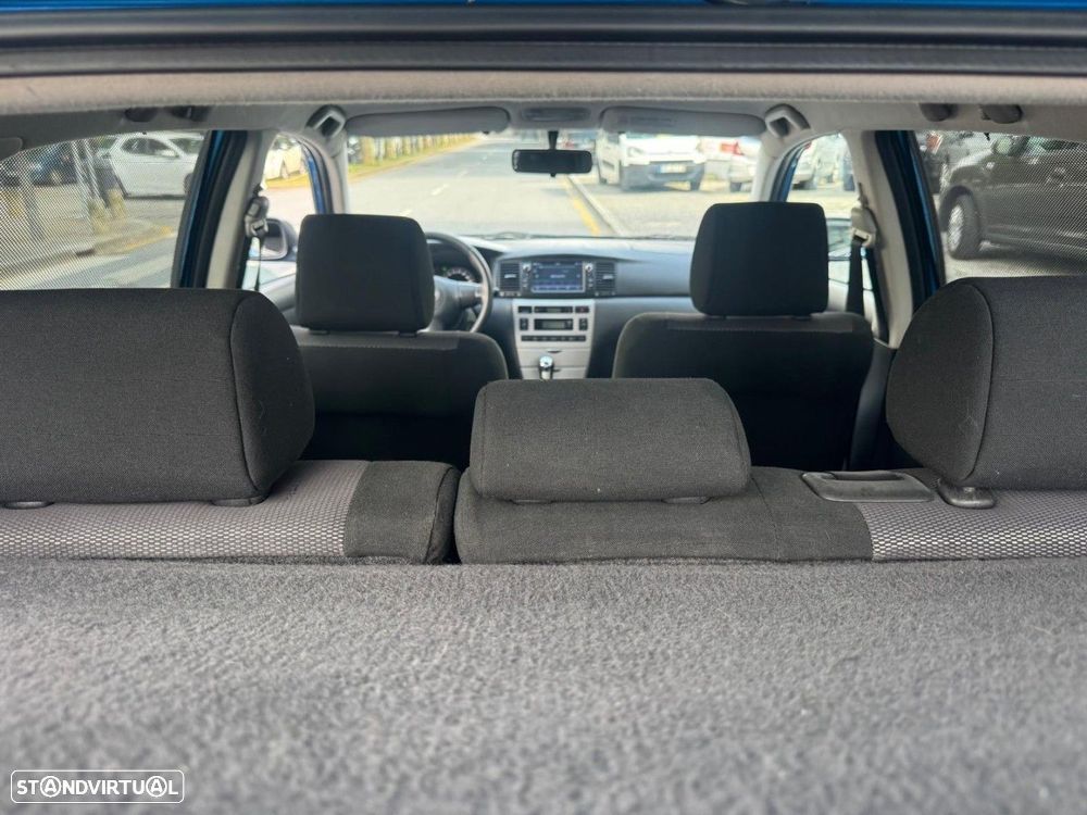 Toyota Corolla 1.4 D-4D Edition - 11