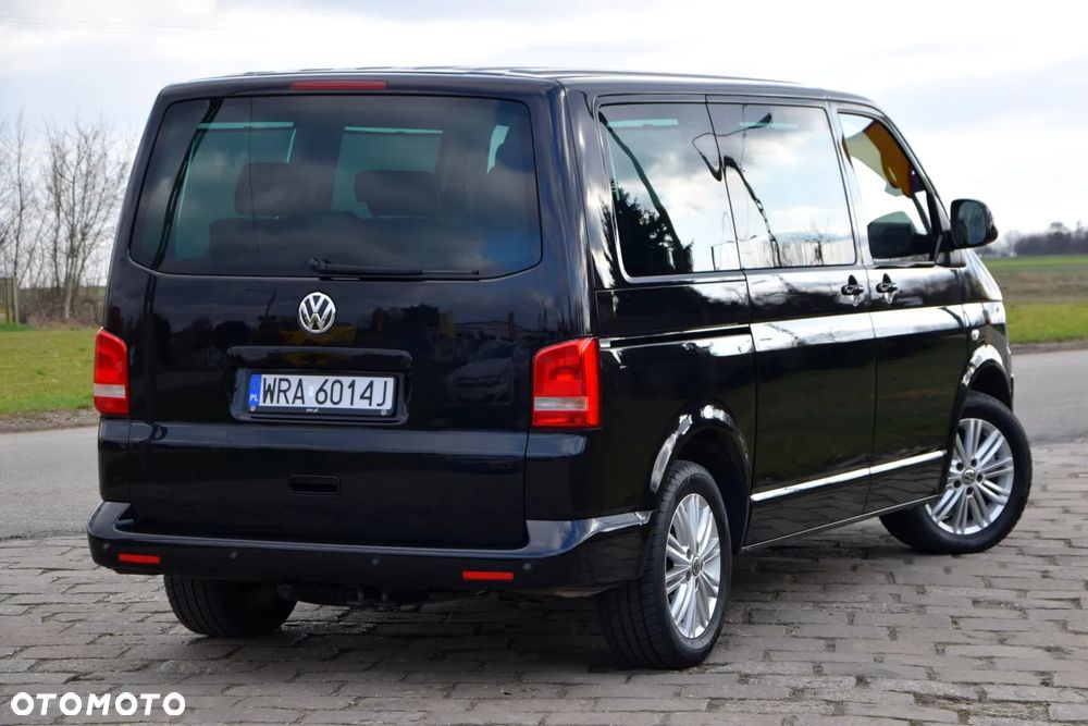 Volkswagen Multivan - 13