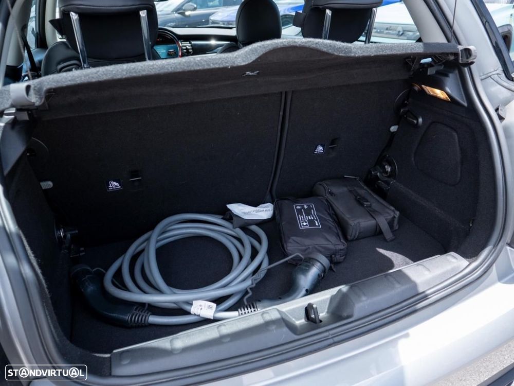 MINI 3 Portas Cooper SE Yours - 16