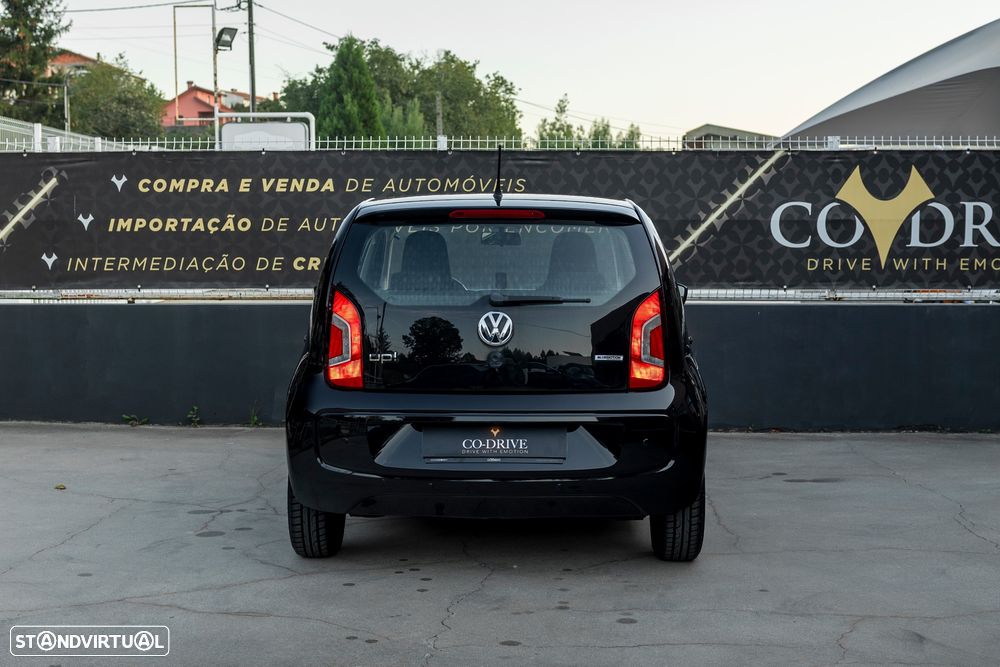 Volkswagen Up 2015 photo 3