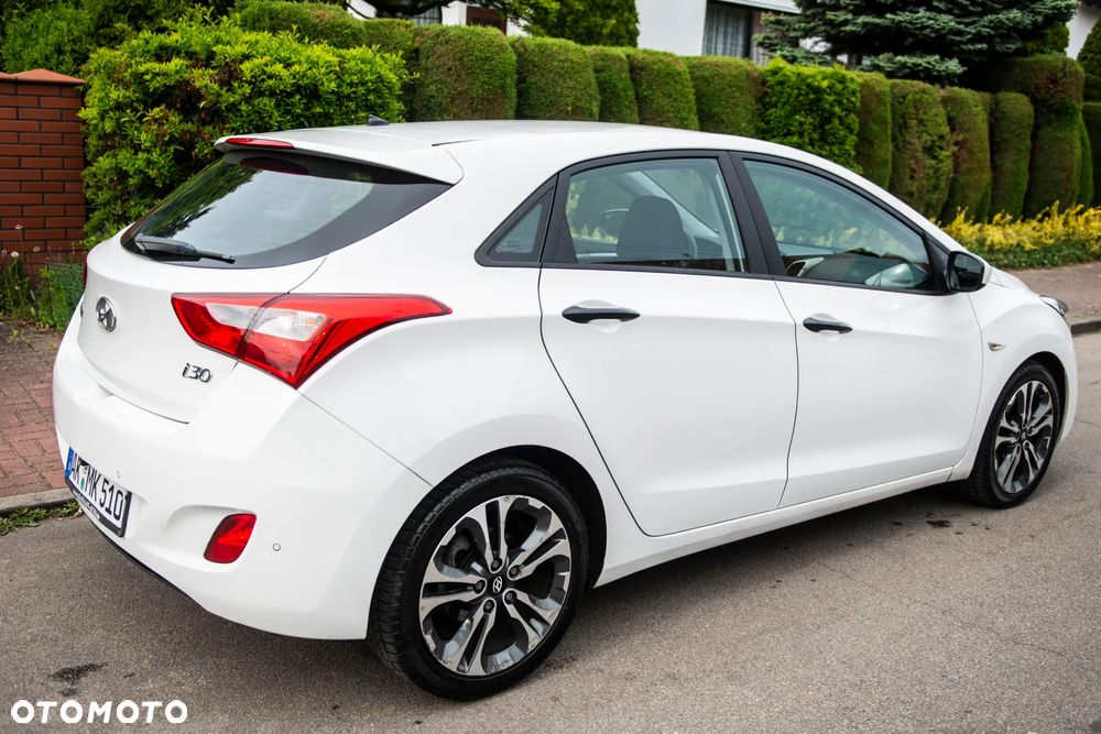 Hyundai i30 1.4 Trend - 5