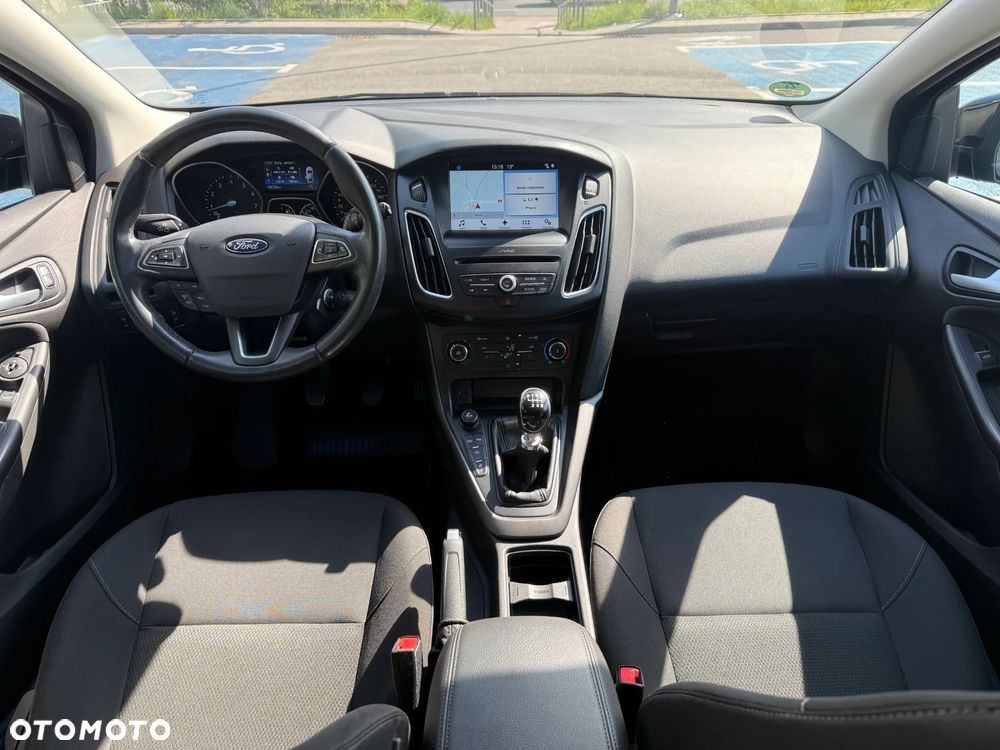 Ford Focus 1.0 EcoBoost Trend - 11