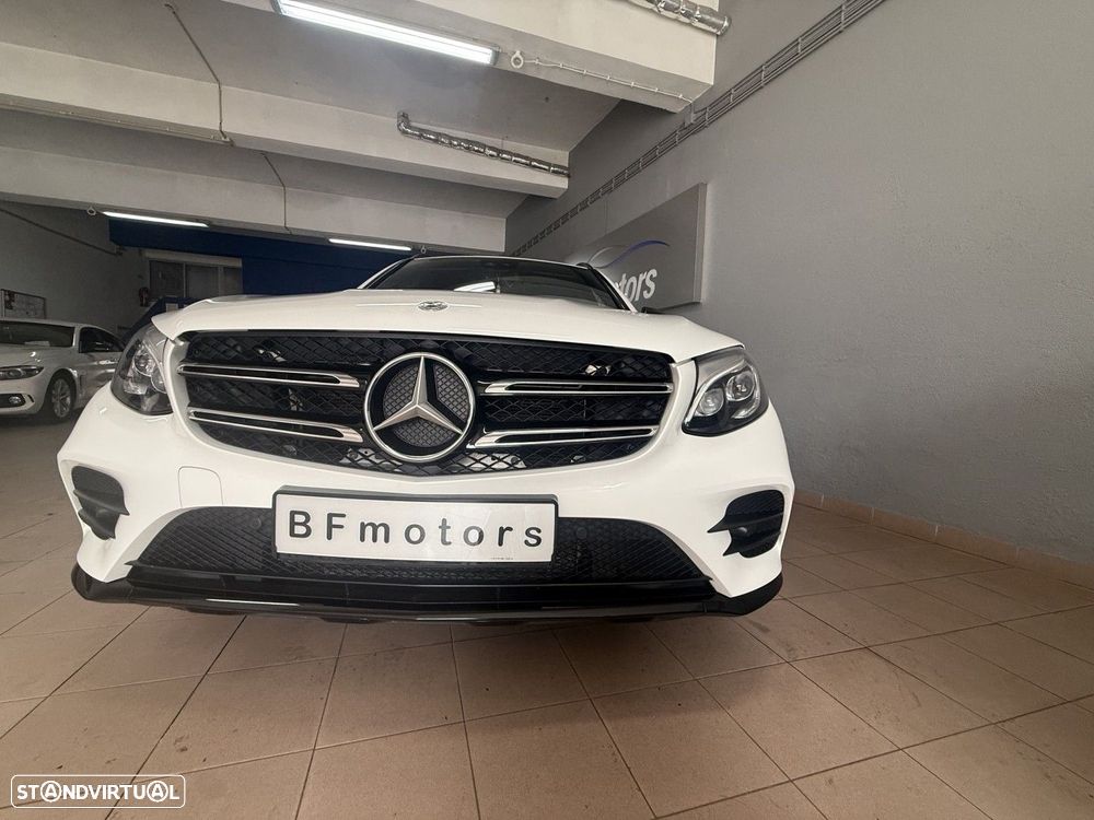 Mercedes-Benz GLC 250 d 4Matic 9G-TRONIC AMG Line - 25