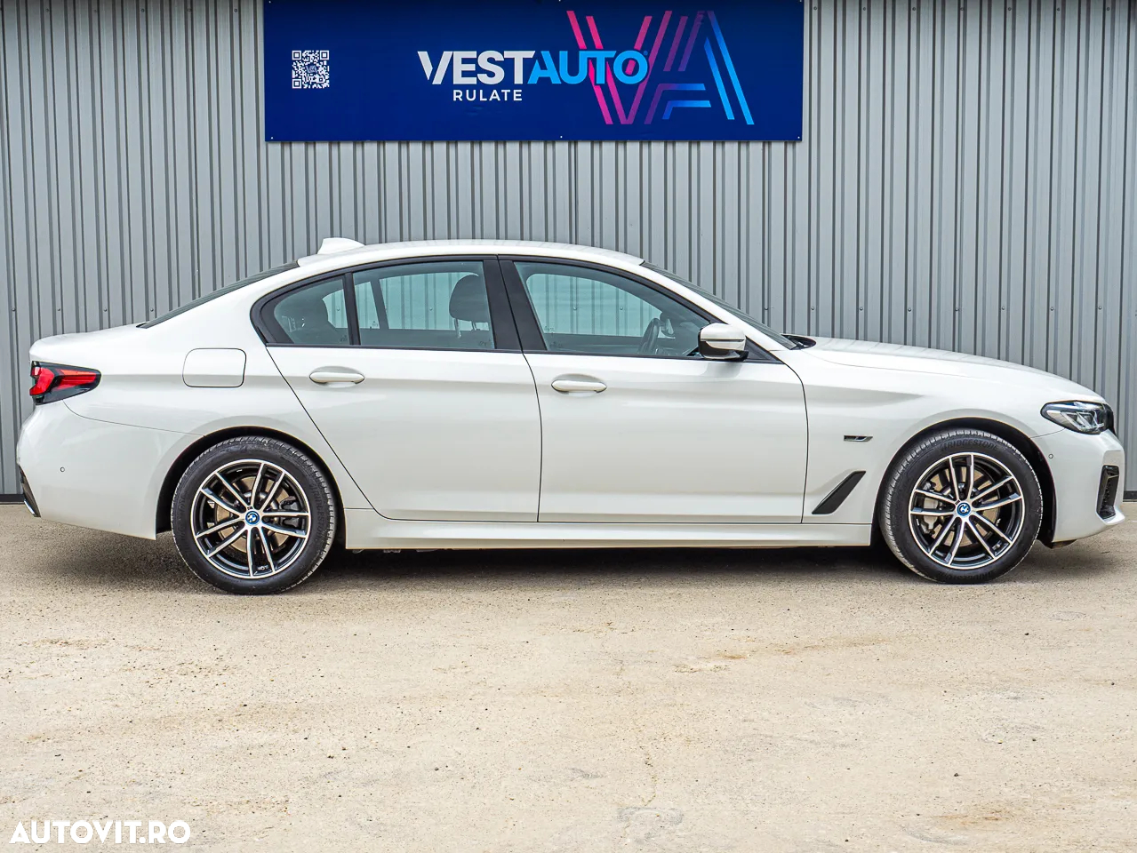BMW Seria 5 530e Aut. M Sport Edition - 19