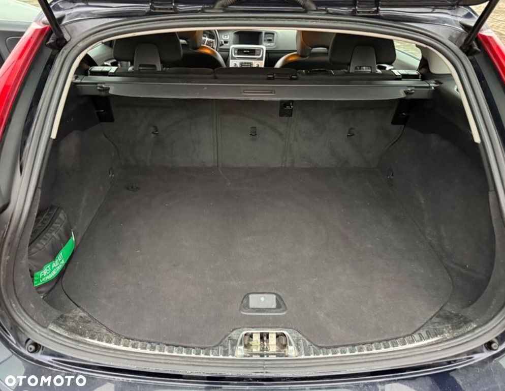 Volvo V60 T2 Geartronic Kinetic - 20