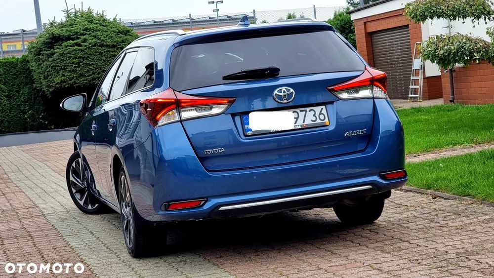 Toyota Auris 1.6 Premium MS - 7