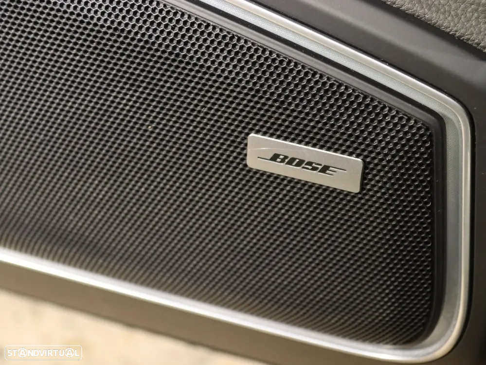 Porsche Panamera 4 E-Hybrid - 22