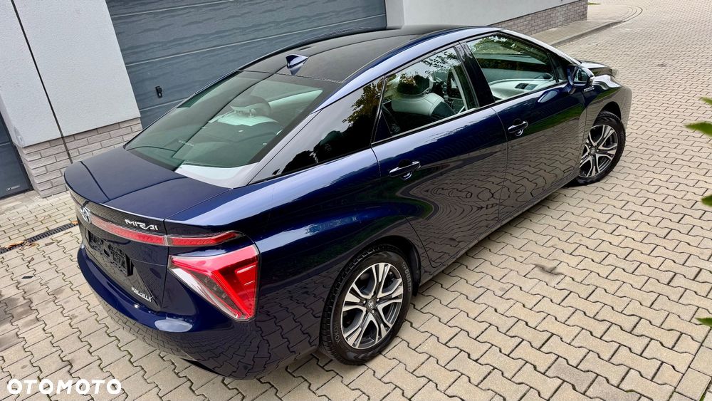 Toyota Mirai 2017 photo 4