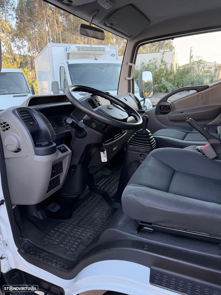 Nissan Cabstar NT400 Tribasculante - 14