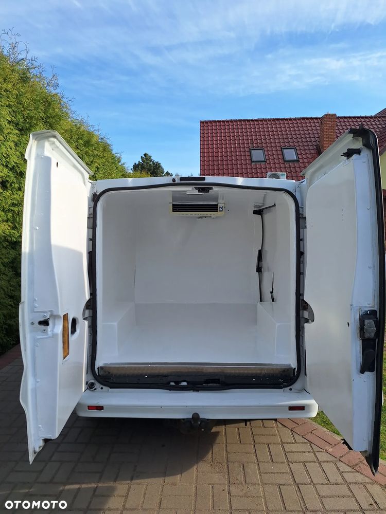 Renault Trafic - 9
