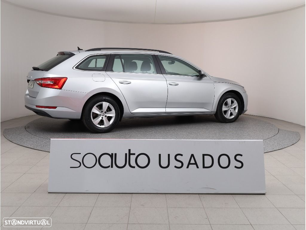 Skoda Superb Break - 9