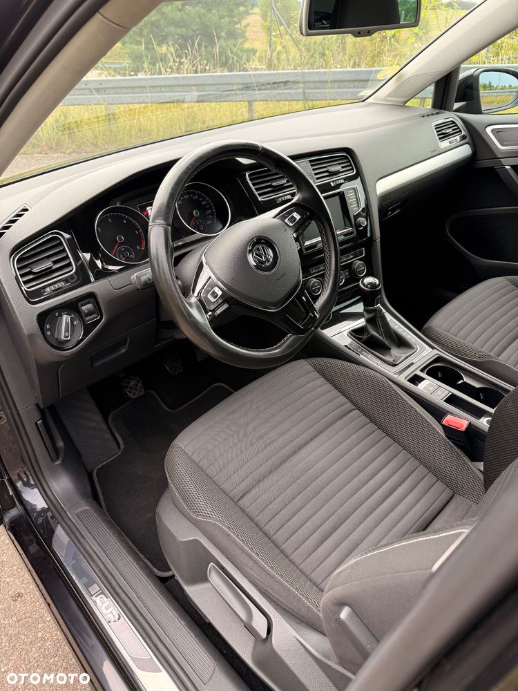 Volkswagen Golf 1.6 TDI BlueMotion Technology Cup - 7