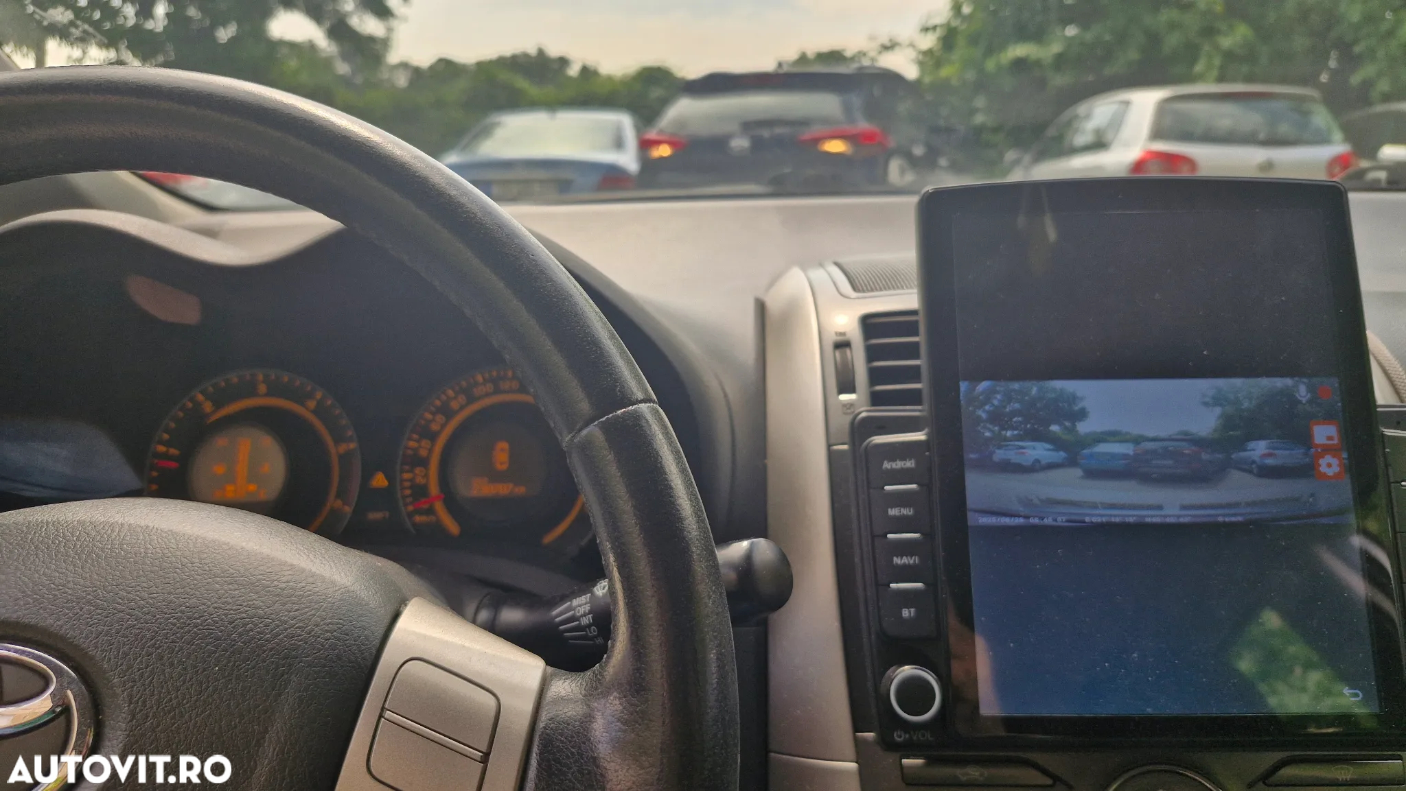 Toyota Auris 2.0 D-4D Luna Plus - 11