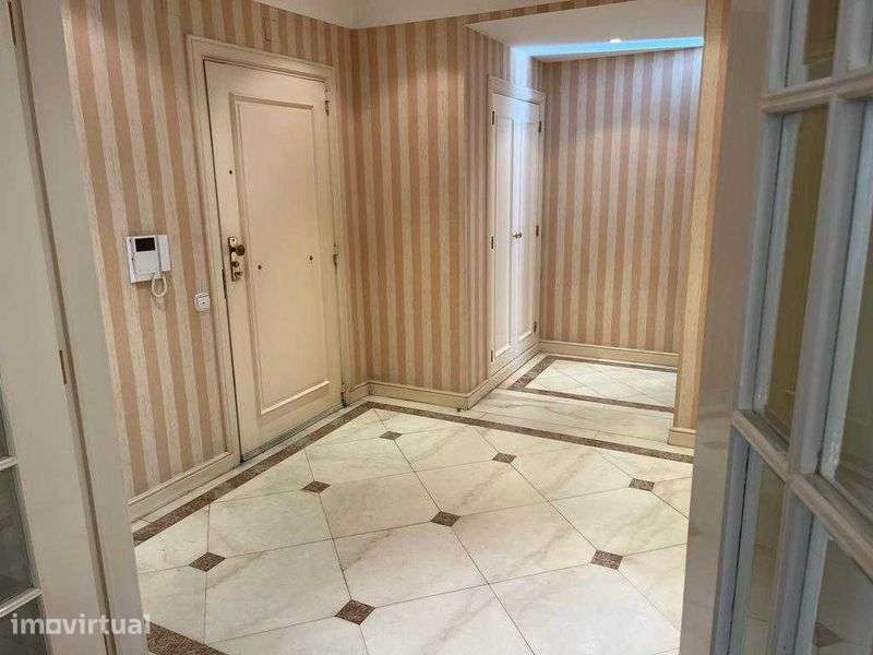 apartamento para arrendar - Grande imagem: 2/12