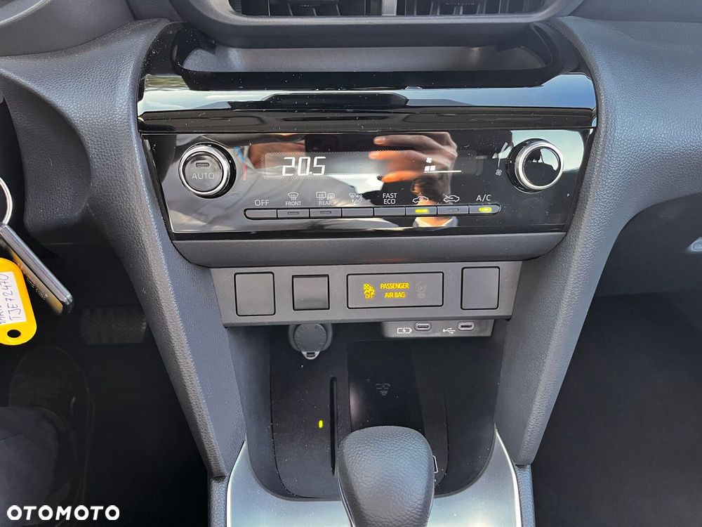 Toyota Yaris Cross Hybrid 1.5 Comfort - 16