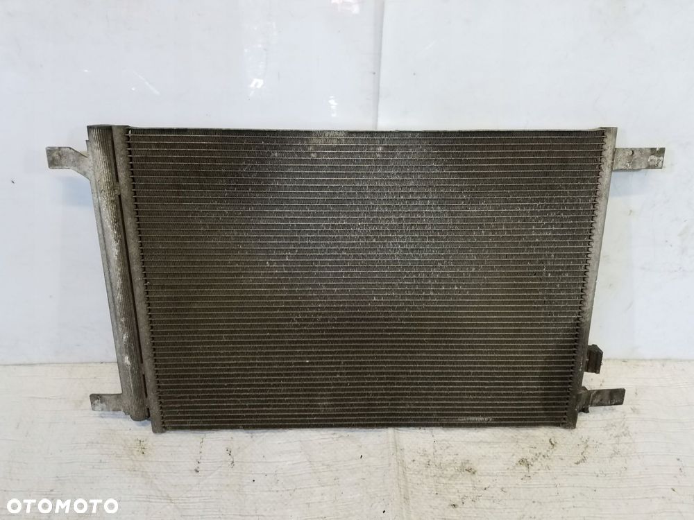 chłodnica klimatyzacji vw passat b8 1.6 tdi - 1