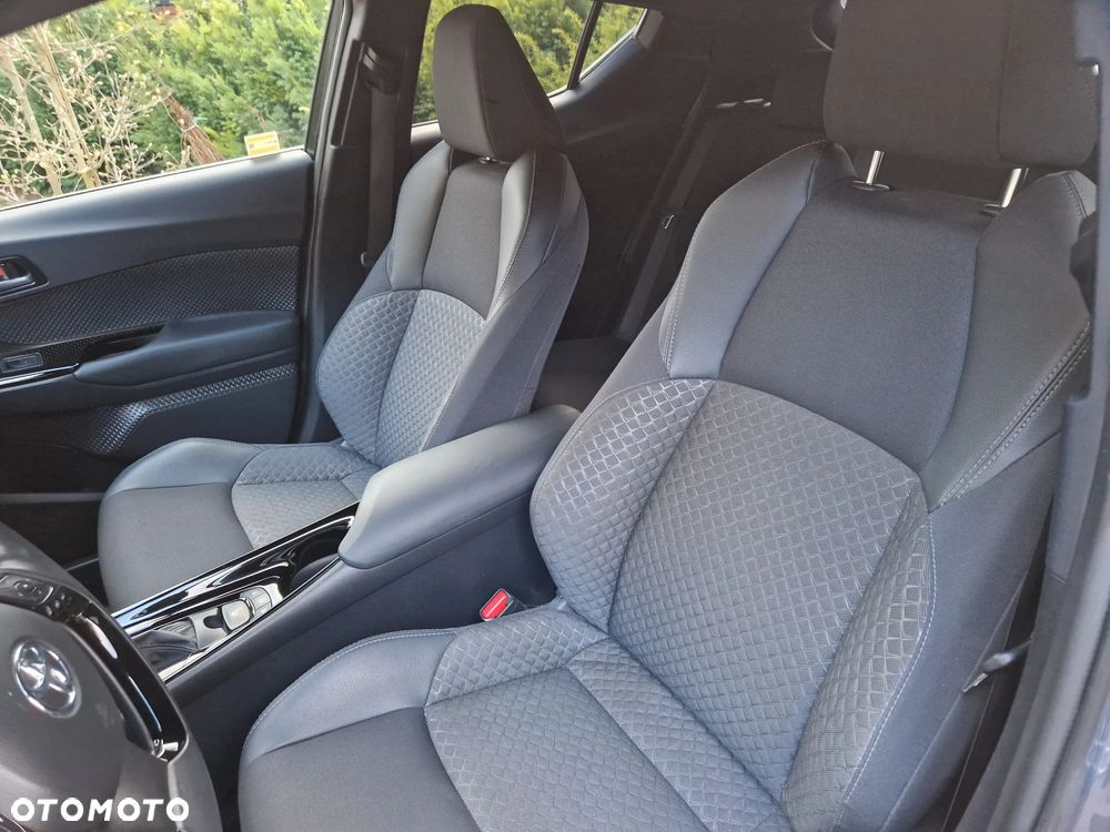 Toyota C-HR 1.8 Hybrid GPF Style - 22