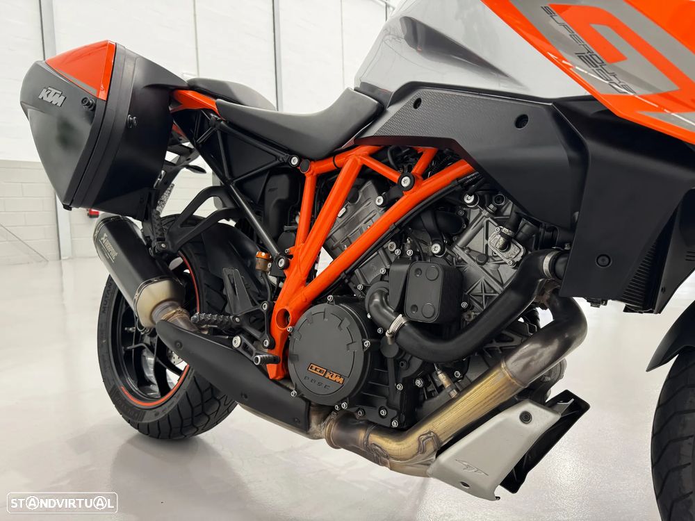 KTM Superduke GT - 9