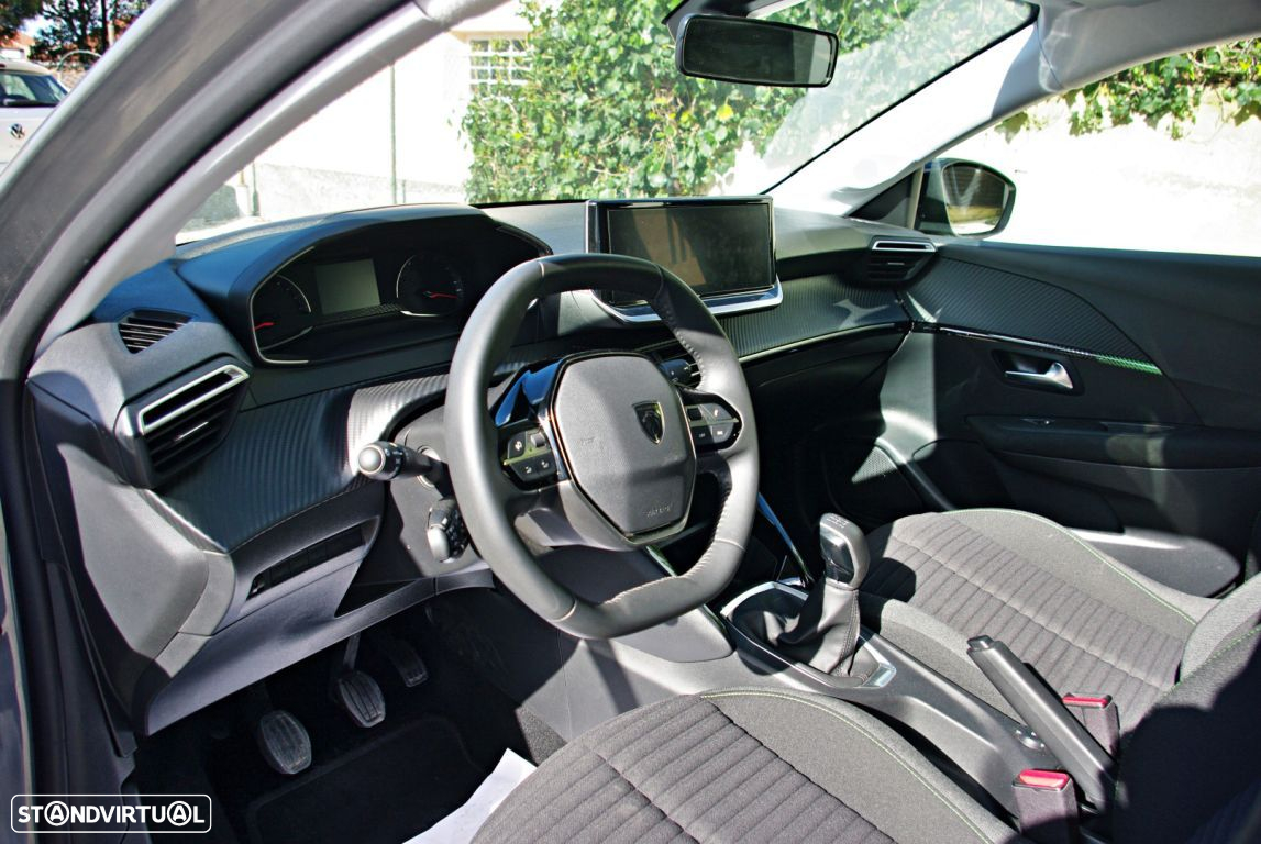 Peugeot 208 1.2 PureTech Active - 18