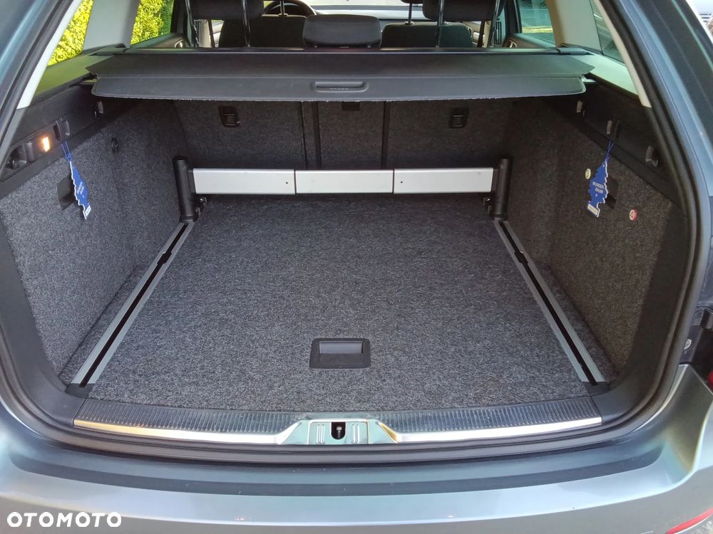 Skoda Superb 2.0 TDI Comfort DSG - 9