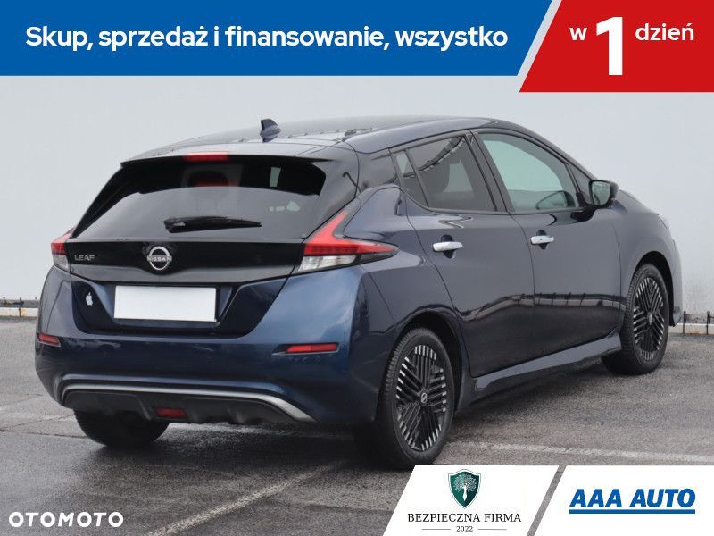 Nissan Leaf - 7