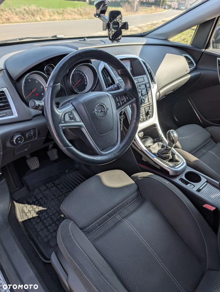 Opel Astra 2.0 CDTI DPF Edition - 17