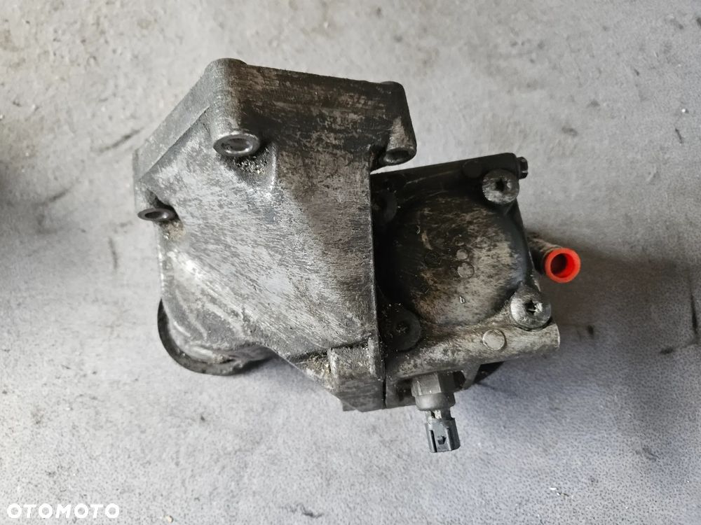 Pompa łapa wspomagania Ford Focus Mk1 1,6 ZF 98MF-3C631-CG - 5