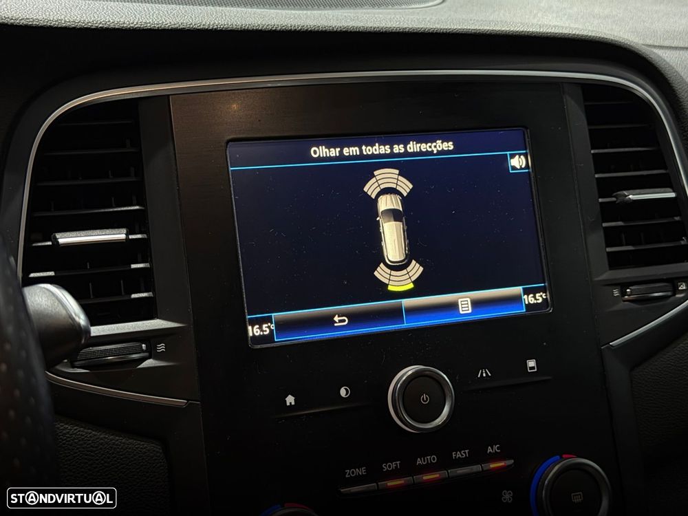 Renault Mégane Sport Tourer 1.5 dCi GT Line - 23