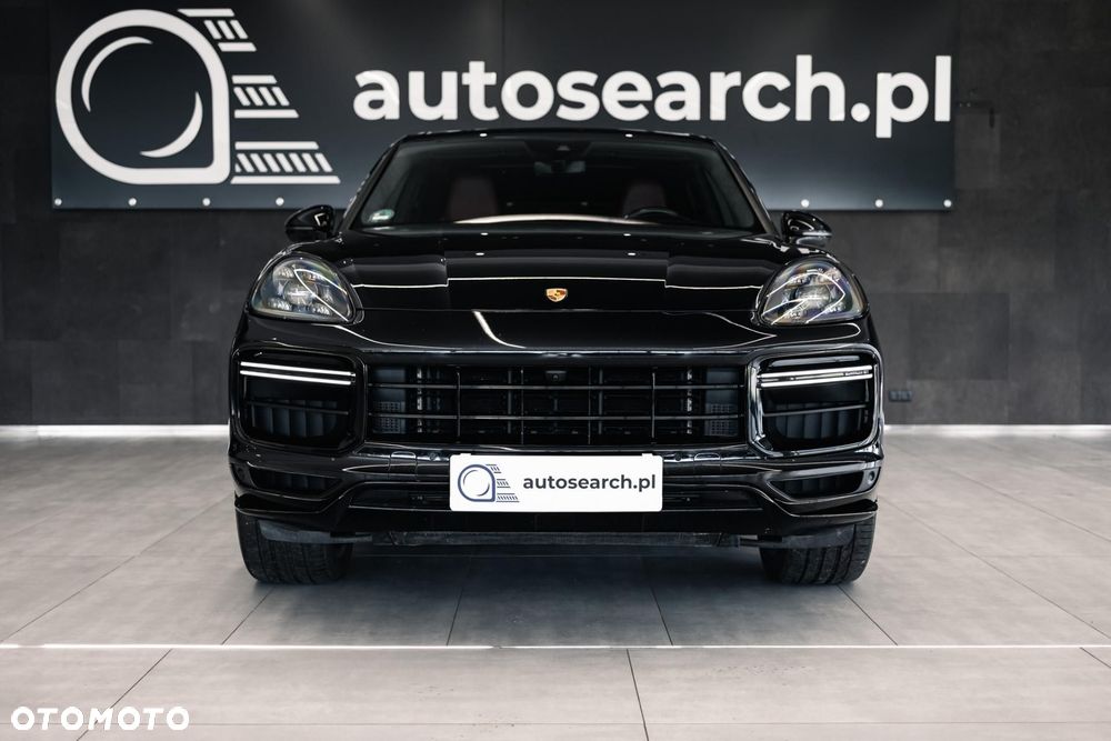 Porsche Cayenne Turbo - 3