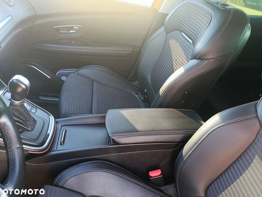 Renault Scenic 1.5 dCi Energy Bose EDC EU6 - 6