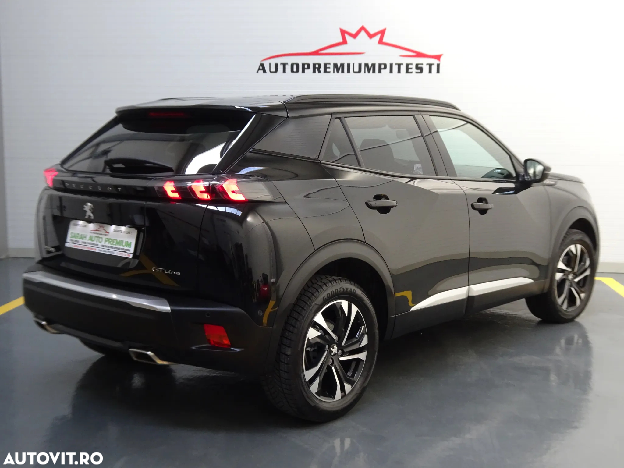 Peugeot 2008 1.2 PureTech Turbo S&S GT-Line - 11