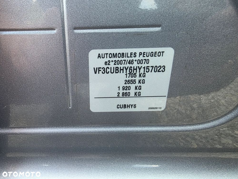 Peugeot 2008 BlueHDi 100 STOP & START Allure - 32