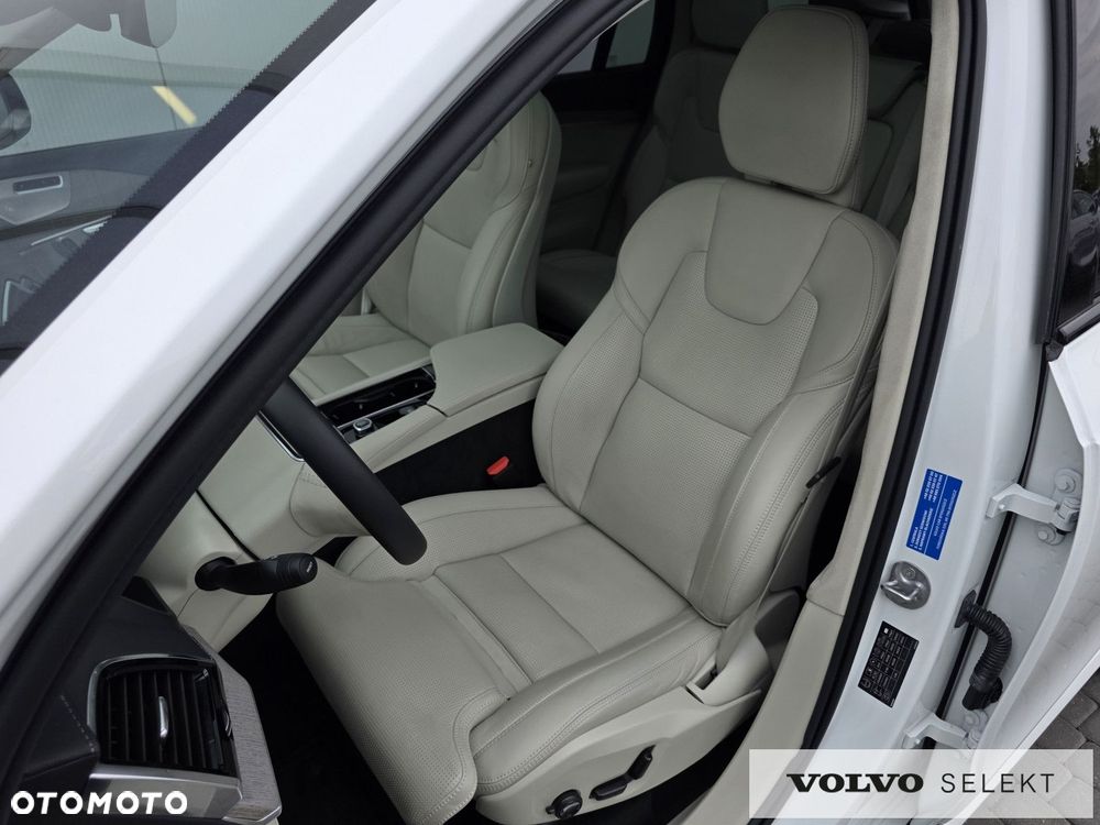 Volvo XC 90 - 17