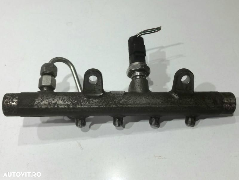 Rampa injectoare Renault Scenic 3 (2009-2011) 1.5 dci K9K (836) 110 cp 8200704212 - 2