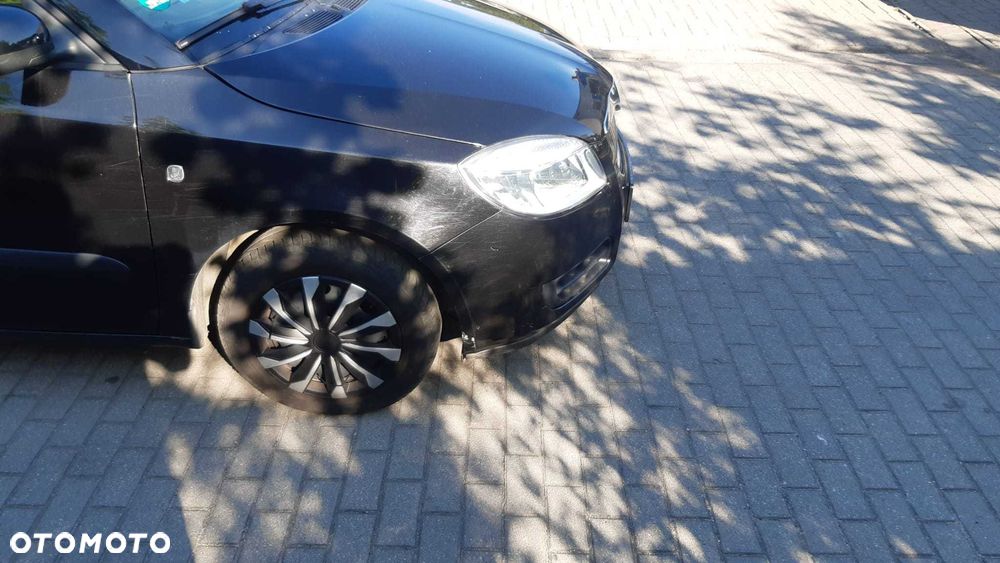 Skoda Fabia - 8