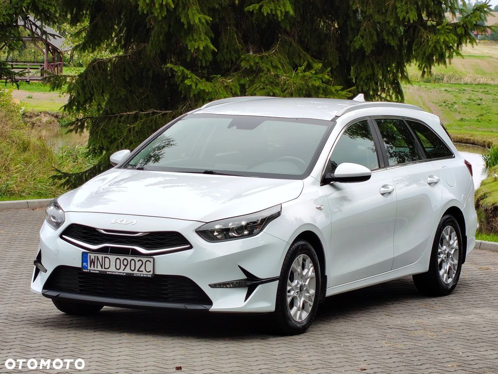Kia Ceed 1.5 T-GDI Business Line - 36
