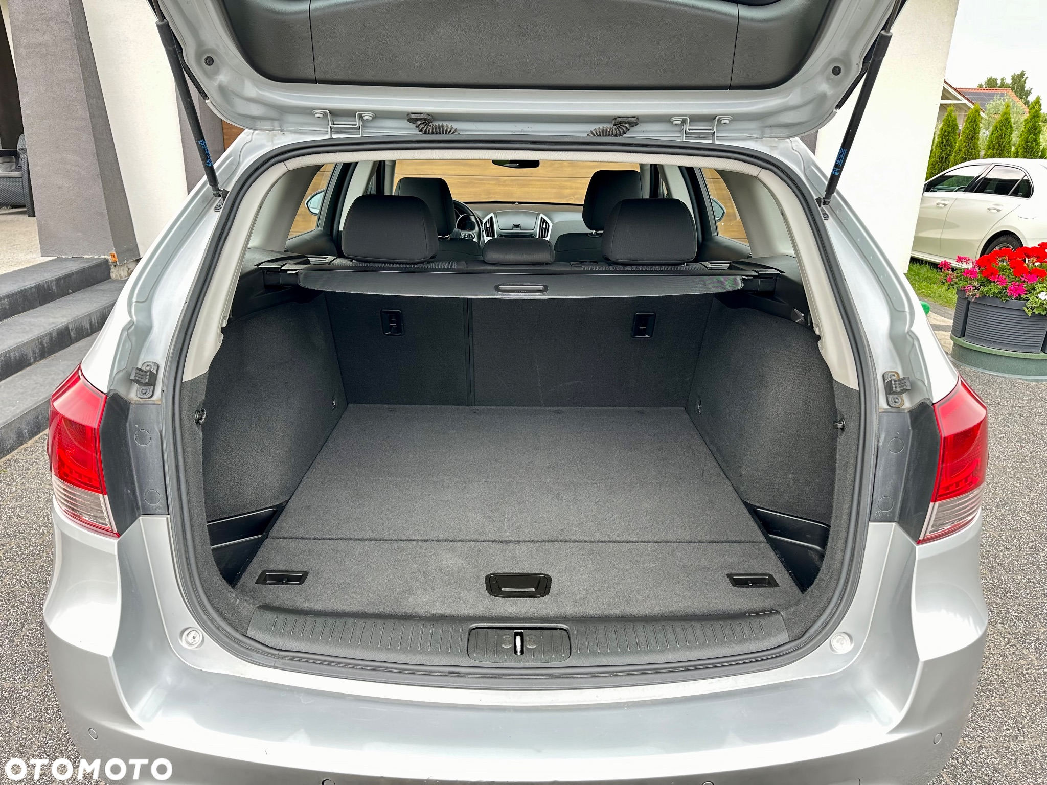 Chevrolet Cruze Station Wagon 1.6 LS+ - 10