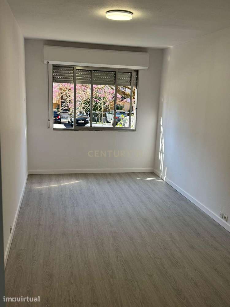 Apartamento Renovado T2 para arrendar nos Olivais, Lisboa - Grande imagem: 3/16