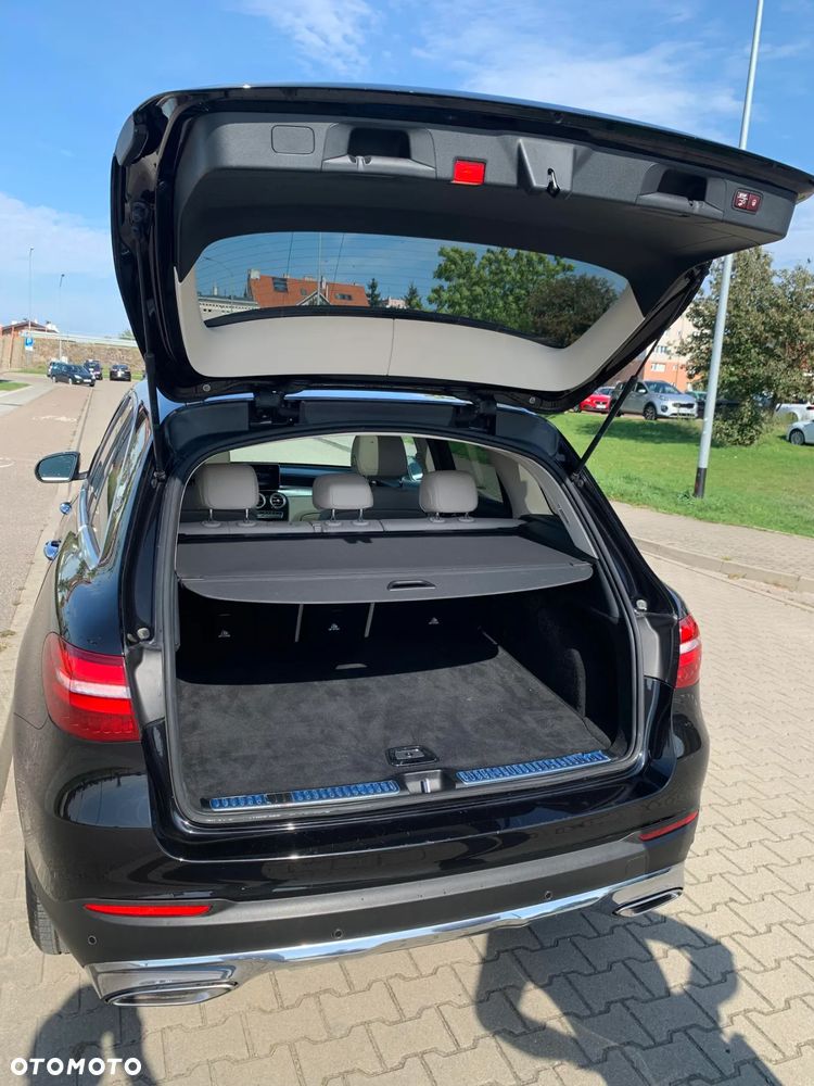 Mercedes-Benz GLC 300 4Matic 9G-TRONIC - 11