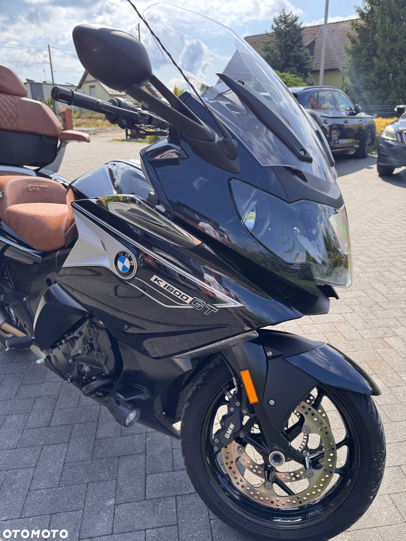 BMW K - 9