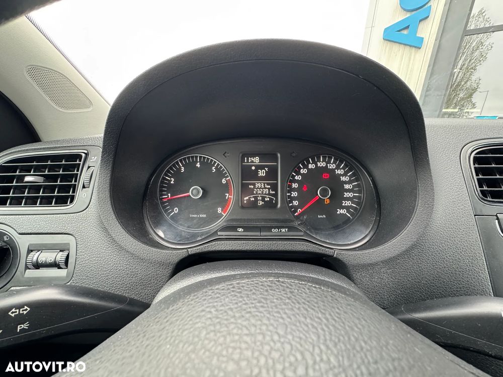 Volkswagen Polo 1.2 TSI Trendline - 24