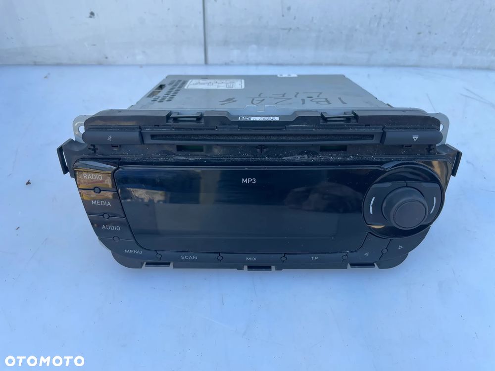 Radio fabryczne CD MP3 SEAT IBIZA IV 6J1035153G - 1