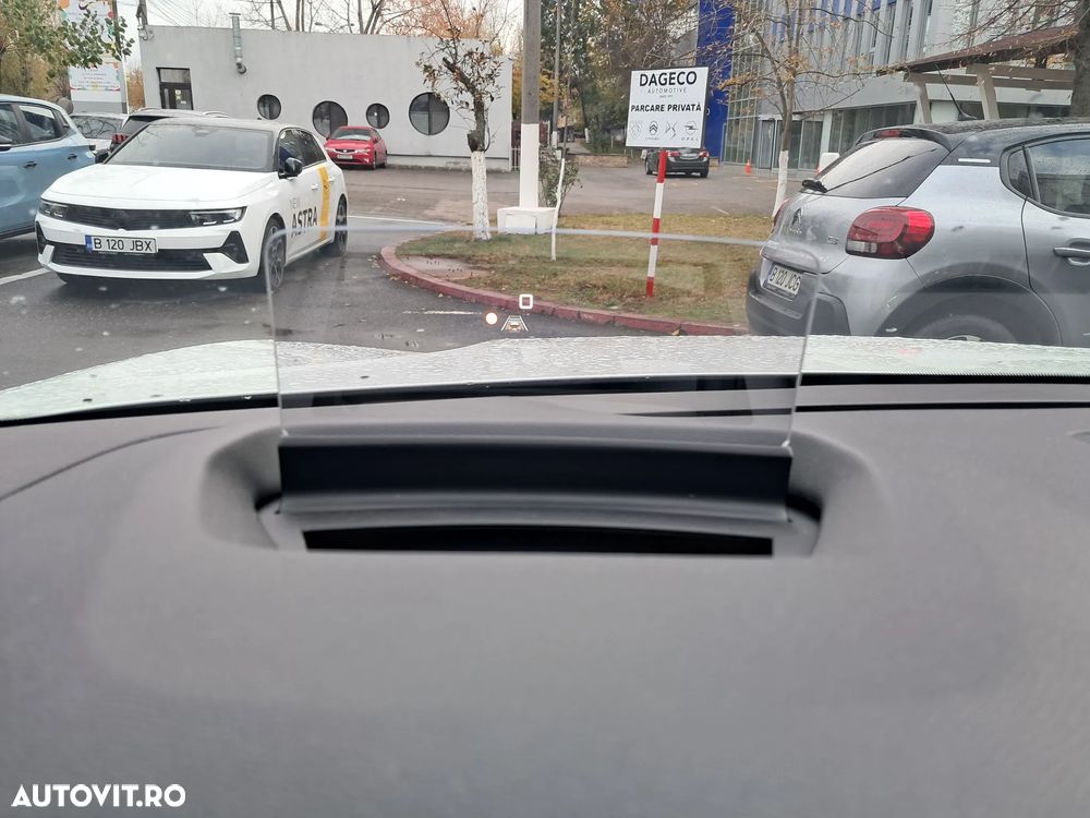 Citroën C4 1.2 PureTech 130 S&S EAT8 MAX - 29