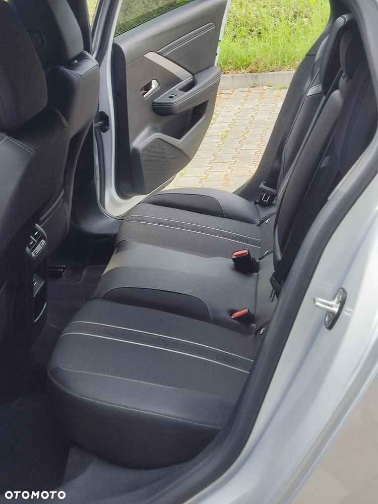 Opel Astra 1.2 Turbo GS Line - 31