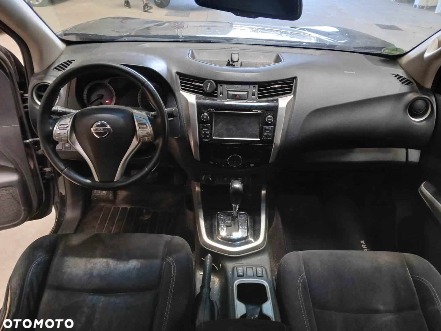 Nissan Navara DC 4x4 Autm N-Connecta - 15