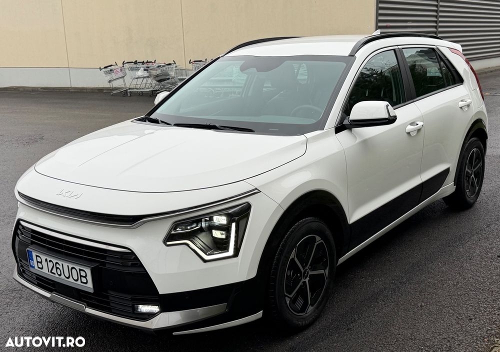 Kia Niro 1.6 GDI HEV 2WD OPF Aut. Edition 7 - 3